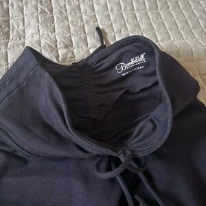 Bombshell Sportswear Black curve leggings